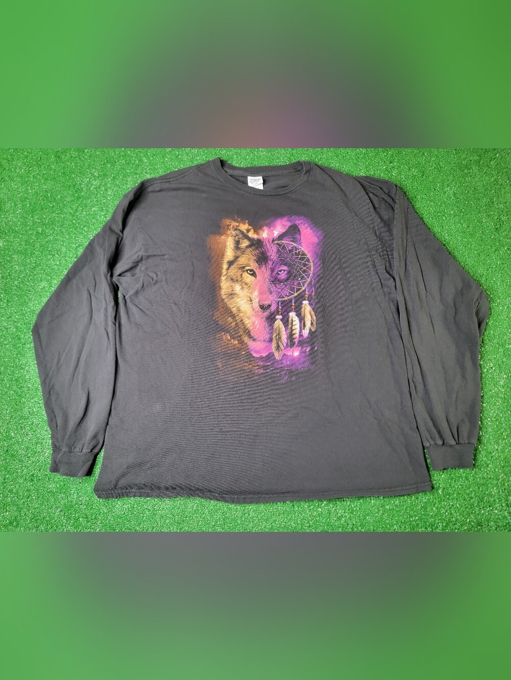 Black Long Sleeve Native Wolf Dream Catcher Graphic T-Shirt Men's Size 2XL Delta
